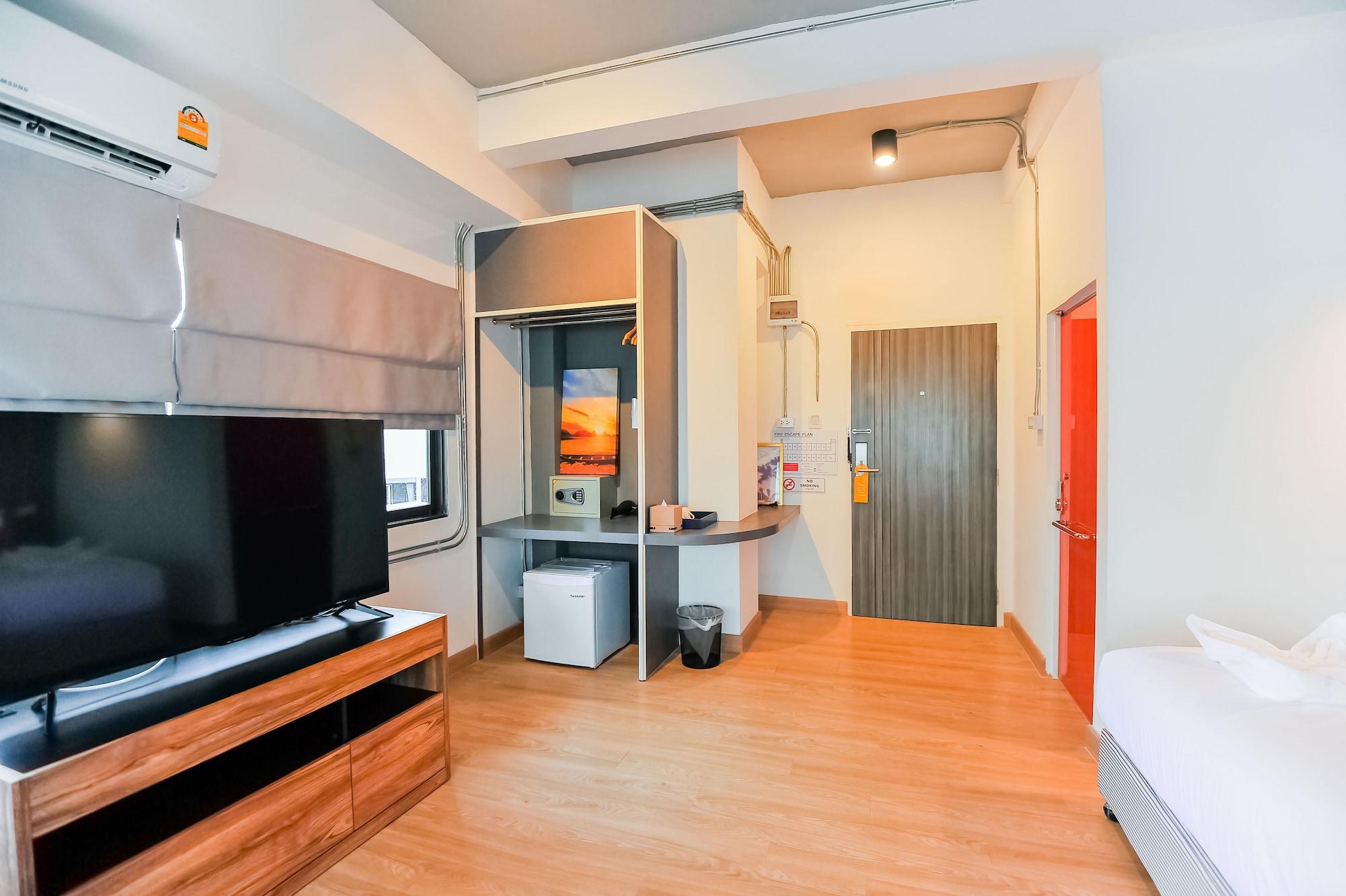 7 Days Premium Hotel Pattaya Exterior foto
