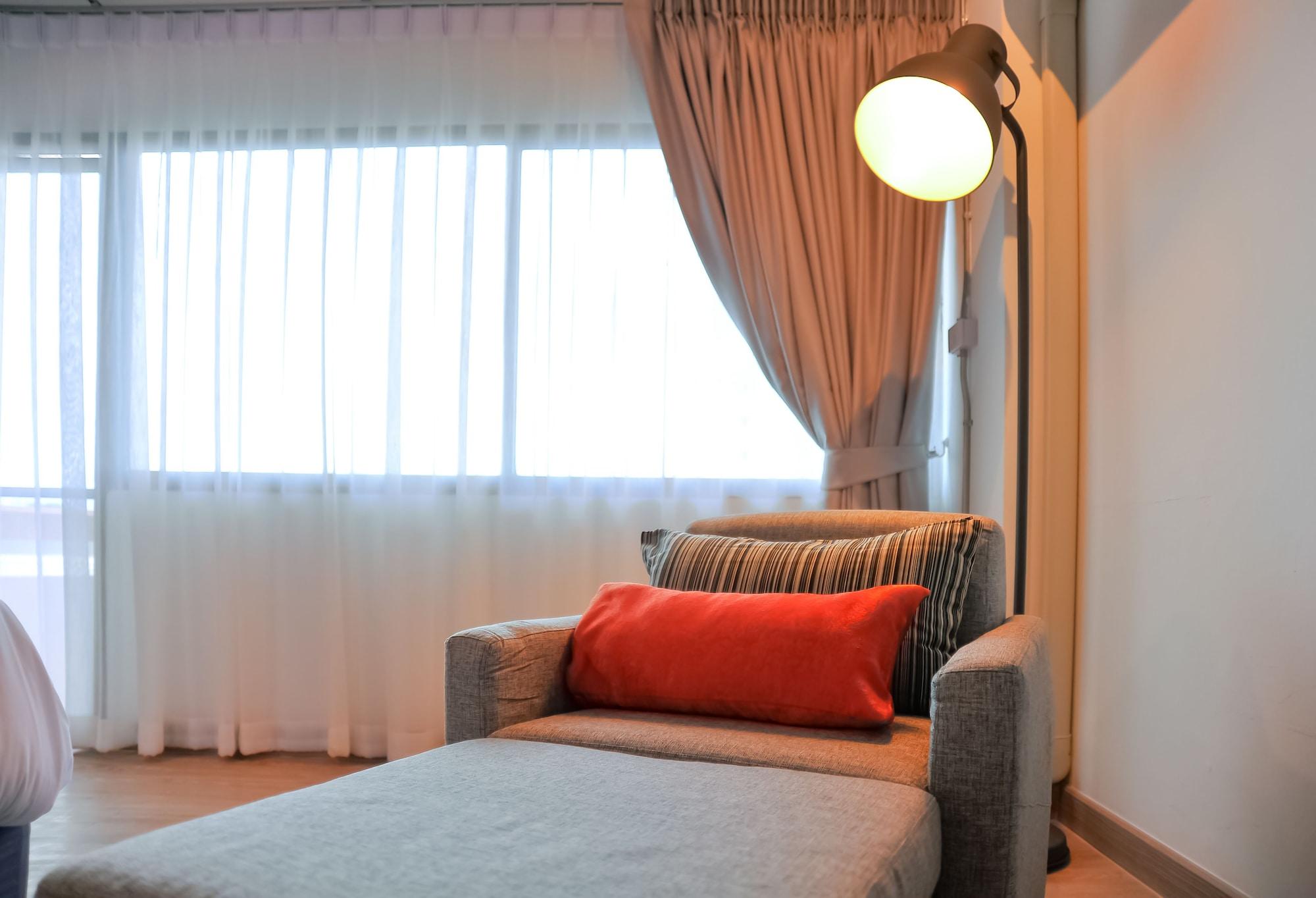 7 Days Premium Hotel Pattaya Exterior foto